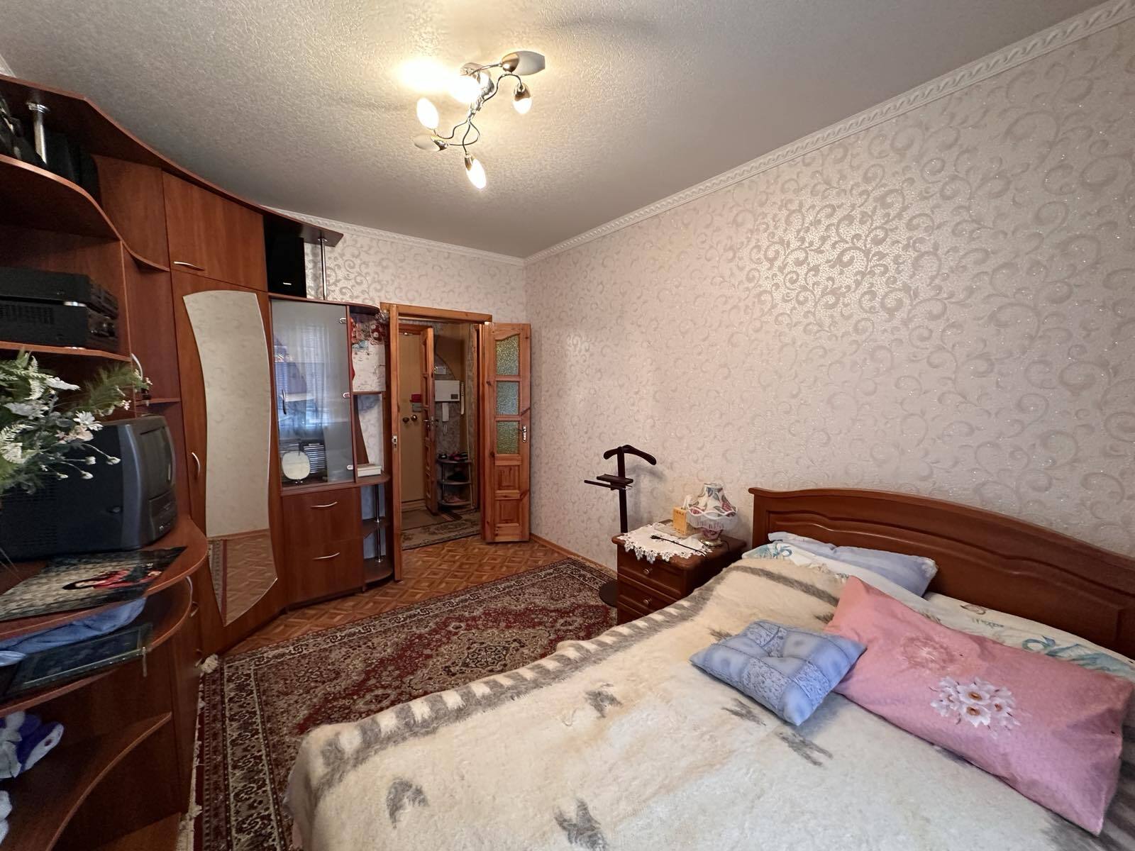 Продажа 2-комнатной квартиры 45 м², Янтарная ул., 71