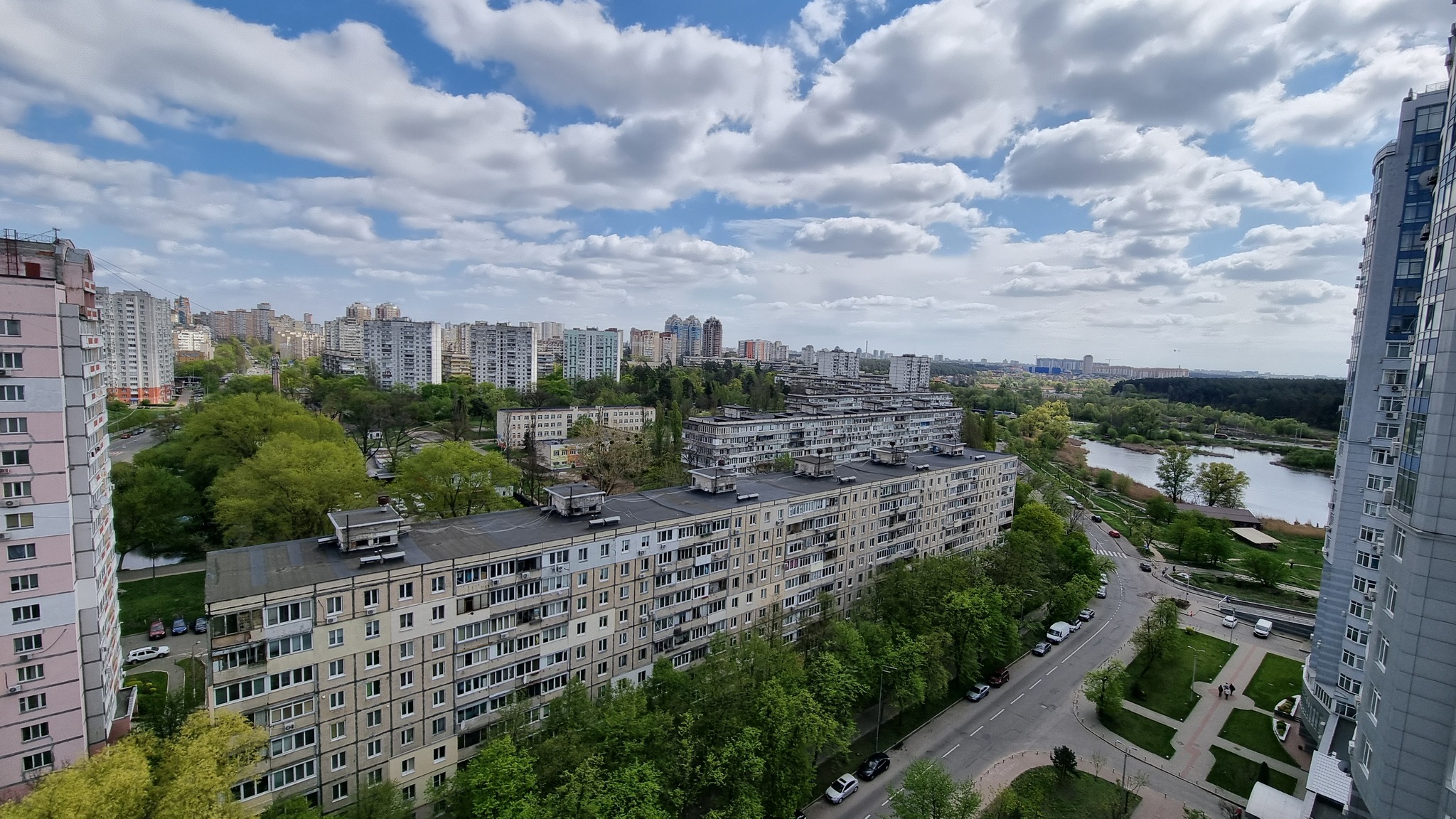 Продажа 2-комнатной квартиры 86.4 м², Николая Ушакова ул., 1В