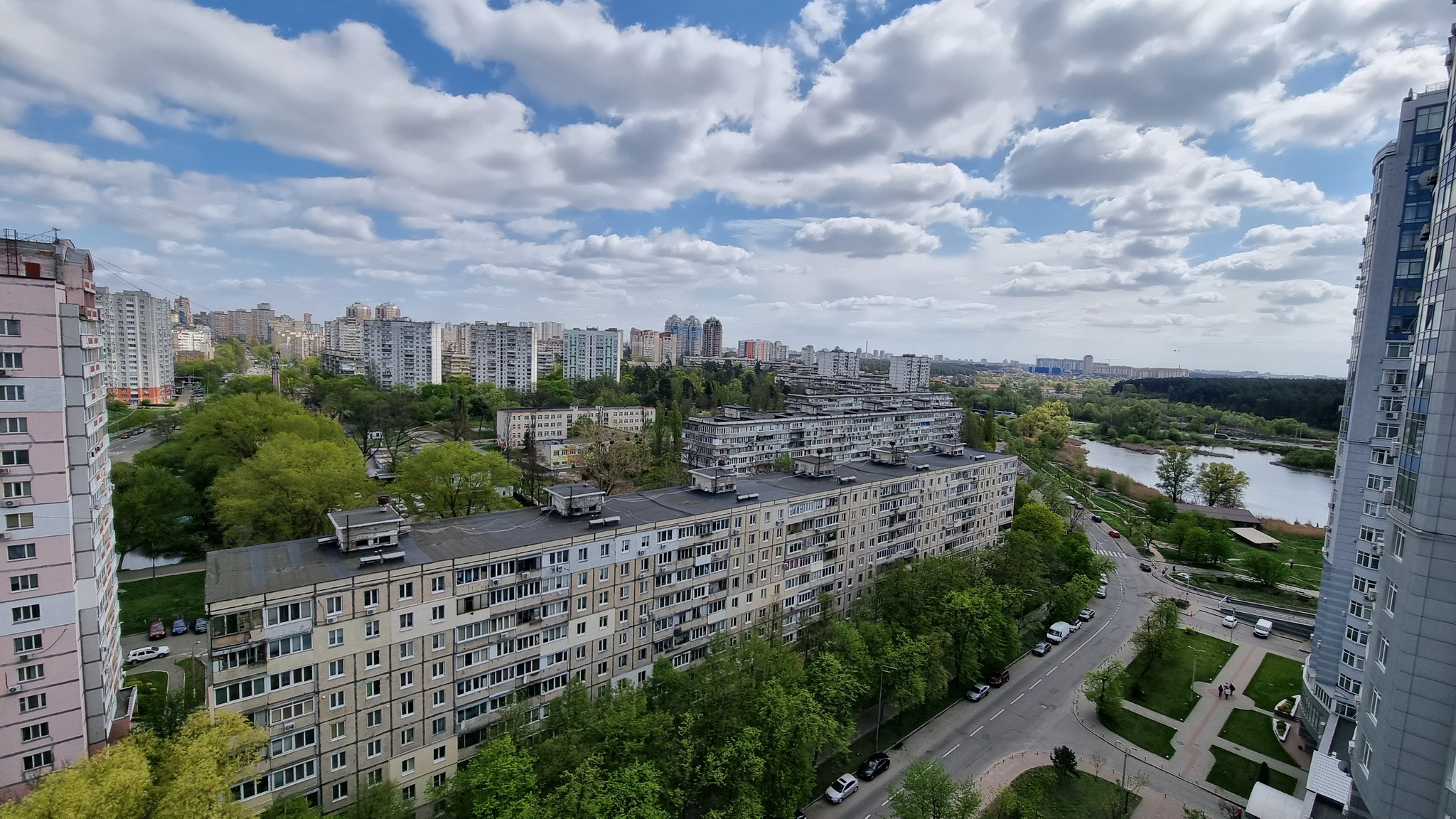 Продаж 2-кімнатної квартири 86.4 м², Миколи Ушакова вул., 1В