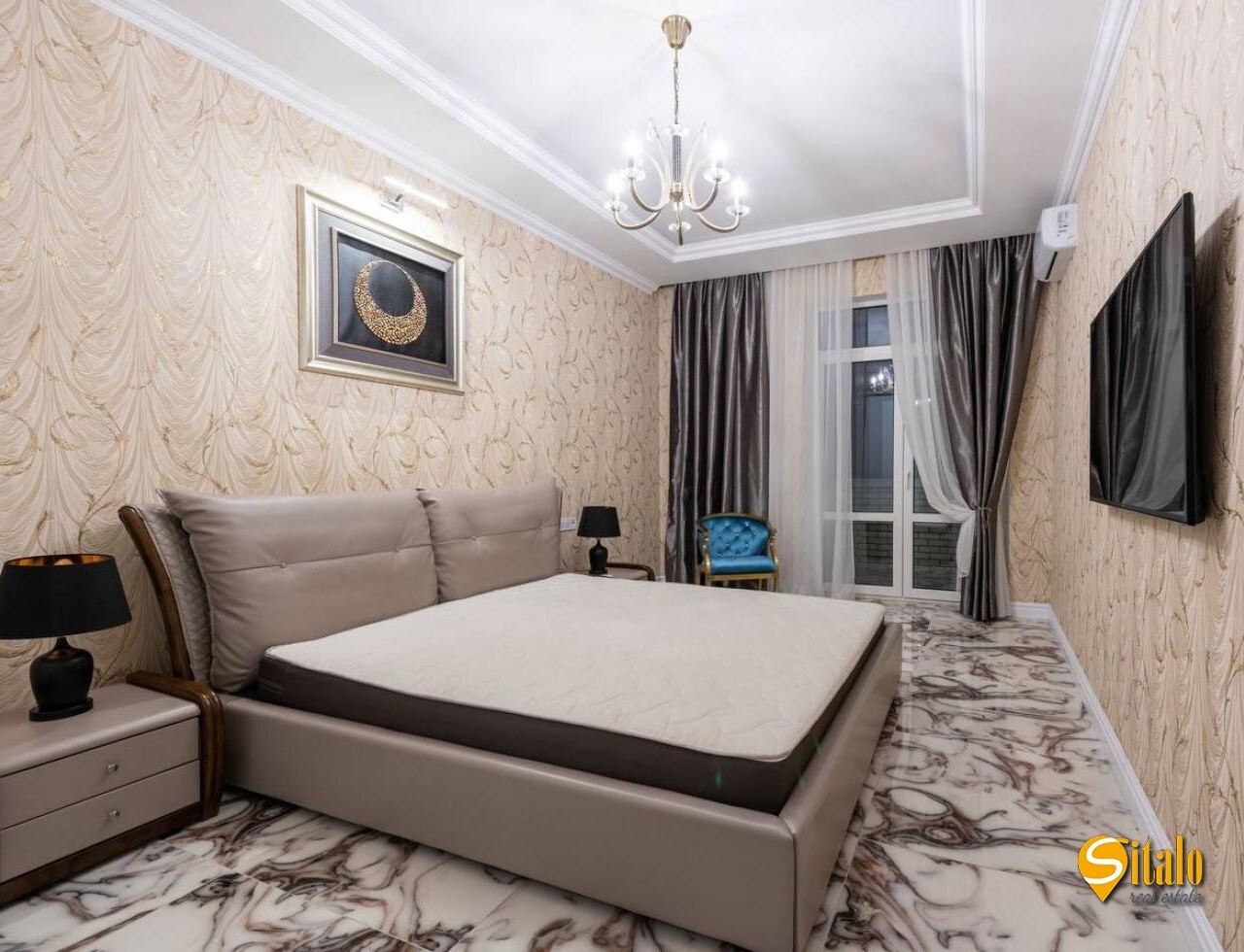 Продаж 2-кімнатної квартири 70 м², Євгена Коновальця вул., 34а