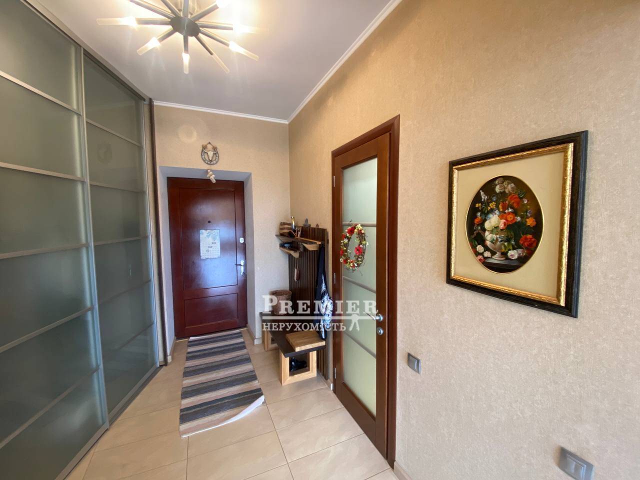 Продаж 1-кімнатної квартири 63 м², Хантадзе пров.