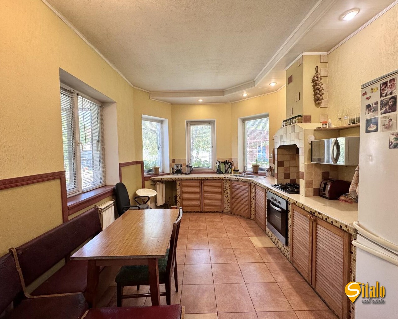 Продажа дома 170 м², 1-я Озерная ул.