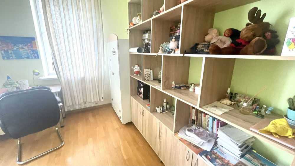 Продаж 3-кімнатної квартири 123 м², Сергія Подолинського вул.