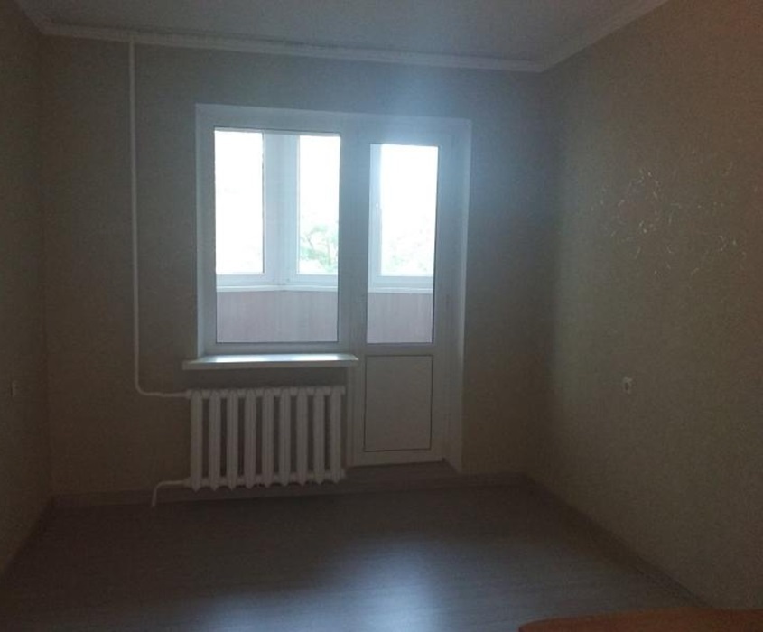 Продаж 3-кімнатної квартири 72 м², Крымская вул., 72
