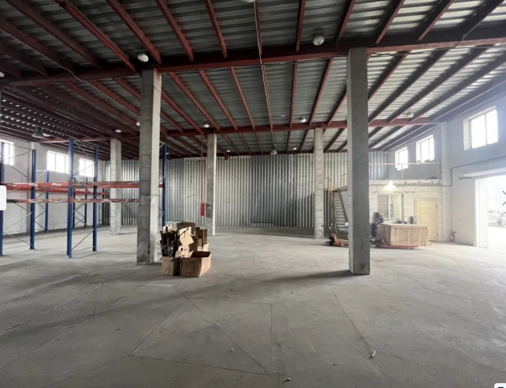 Аренда склада 576 м², Паустовского ул.
