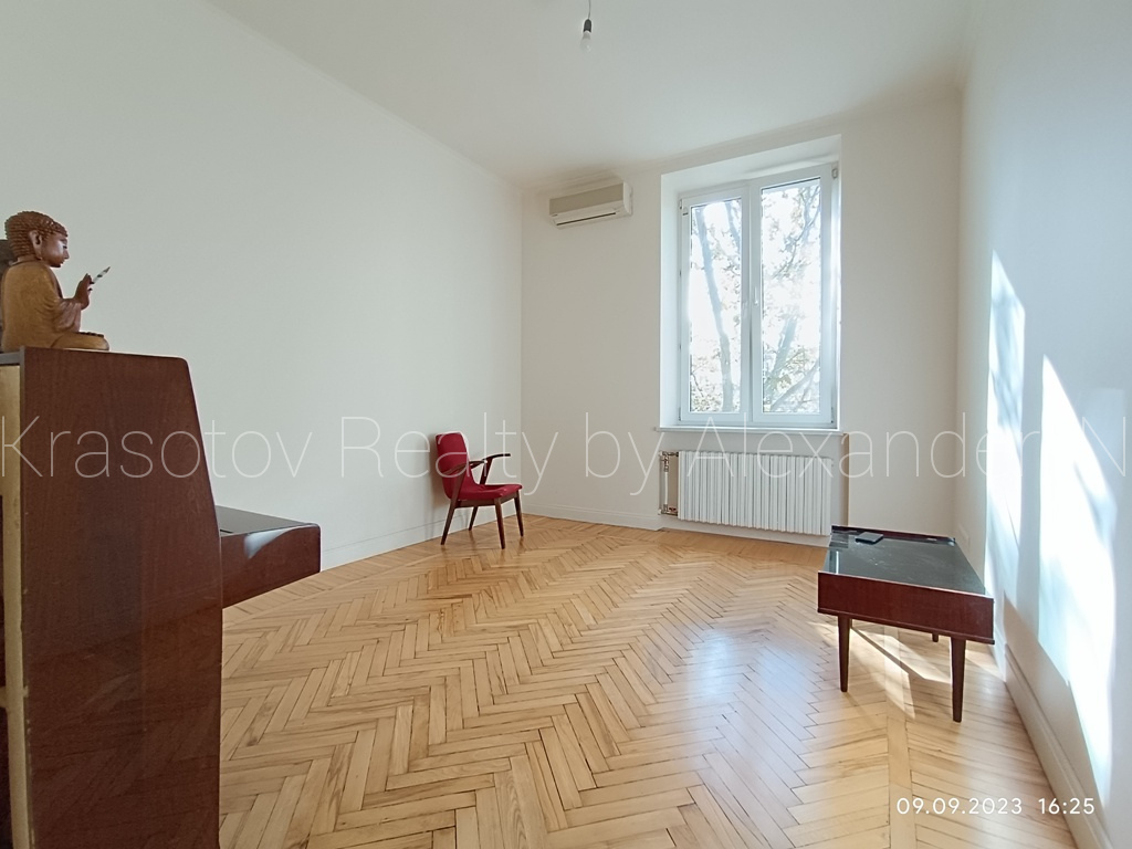 Продаж 2-кімнатної квартири 62 м², Ришельевская вул., 7