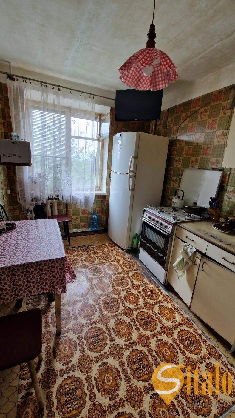 Продаж 2-кімнатної квартири 49.5 м², Стефанова вул.
