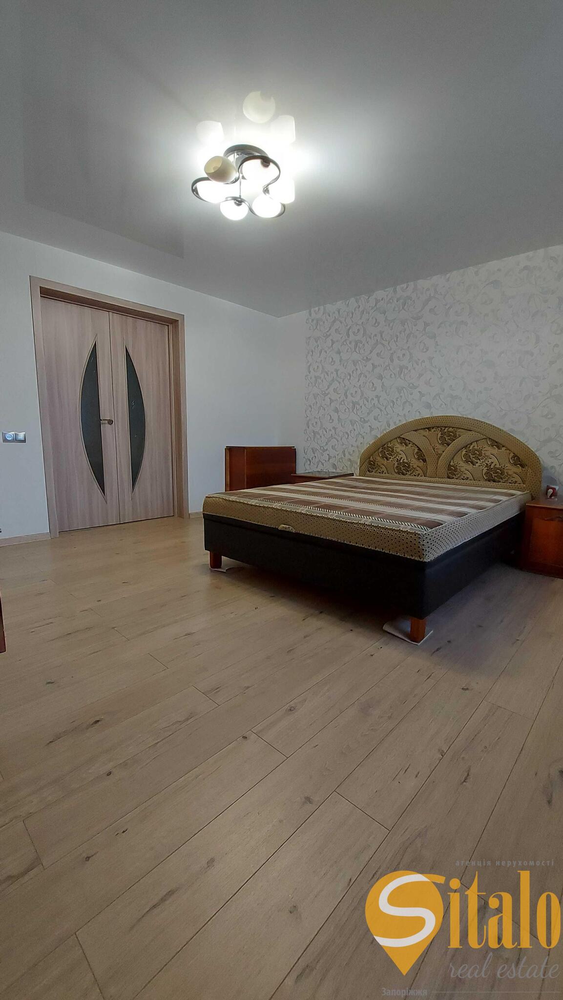 Продажа 3-комнатной квартиры 66.55 м², Полякова ул.