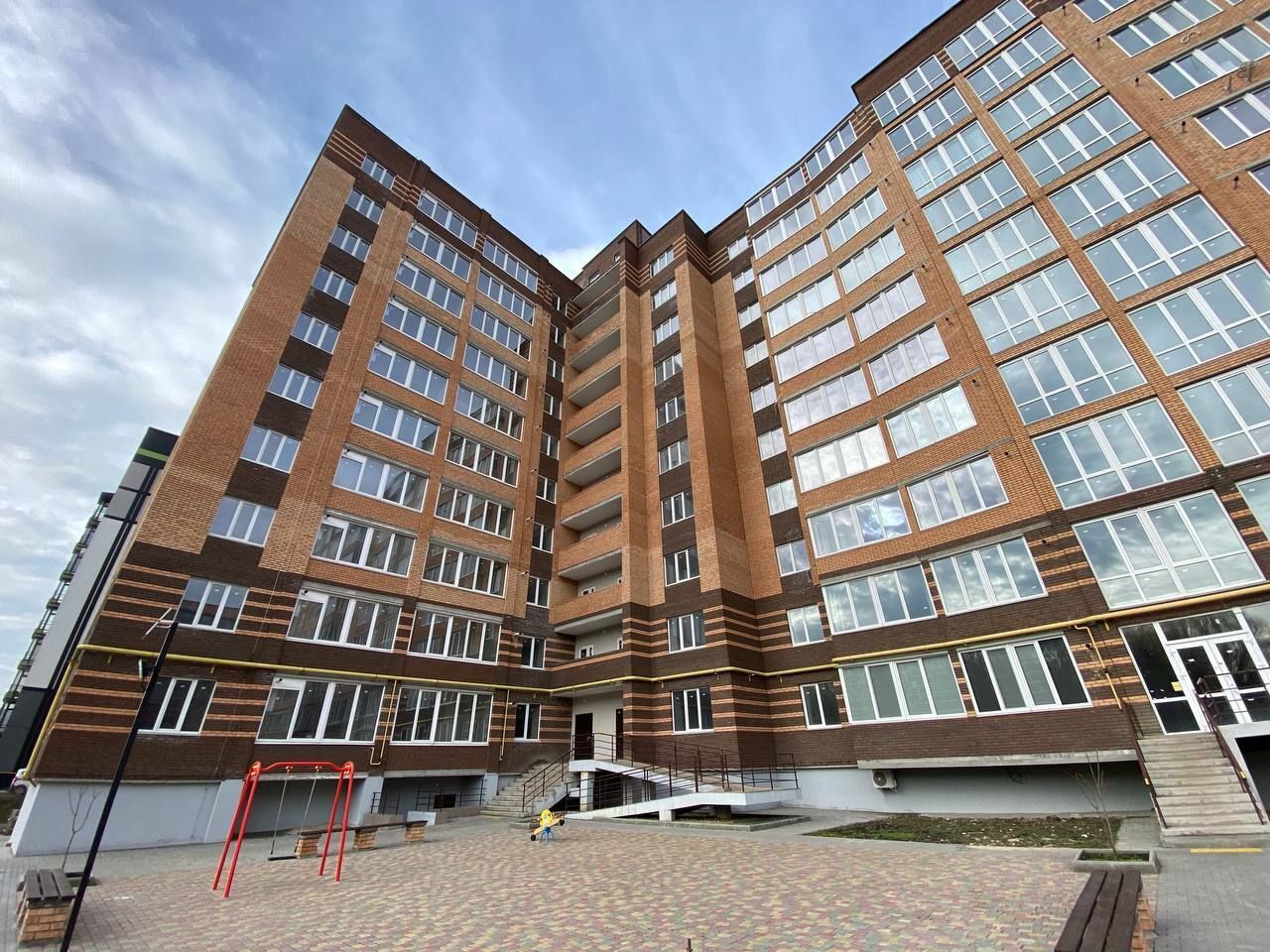 Продажа 2-комнатной квартиры 73.7 м², Староконстантиновское шоссе