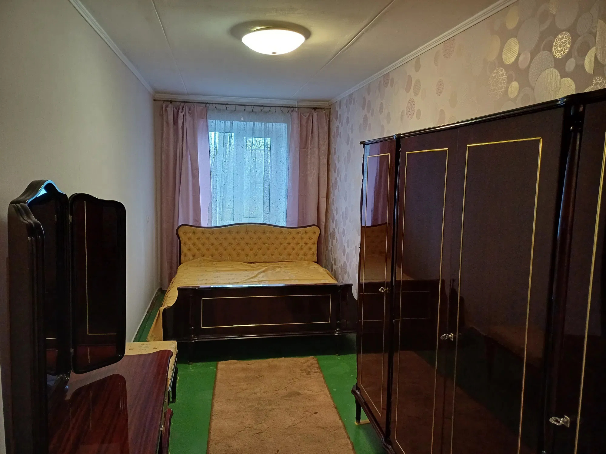Аренда 3-комнатной квартиры 58 м², Александра Поля просп.