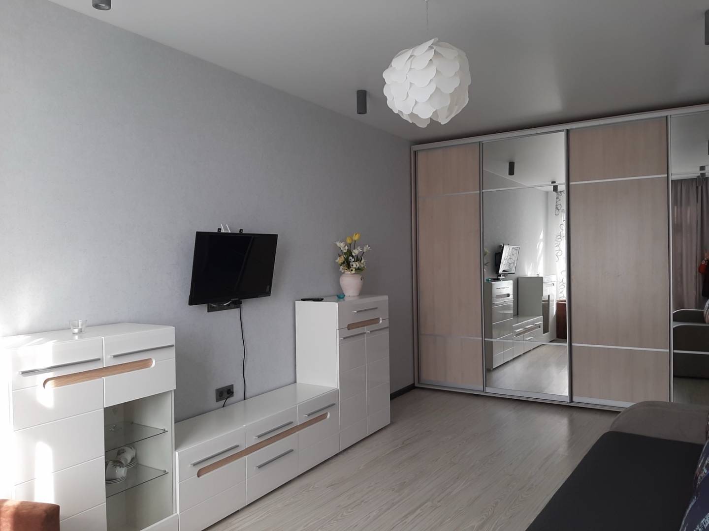 Продаж 1-кімнатної квартири 40 м², Каманіна вул.