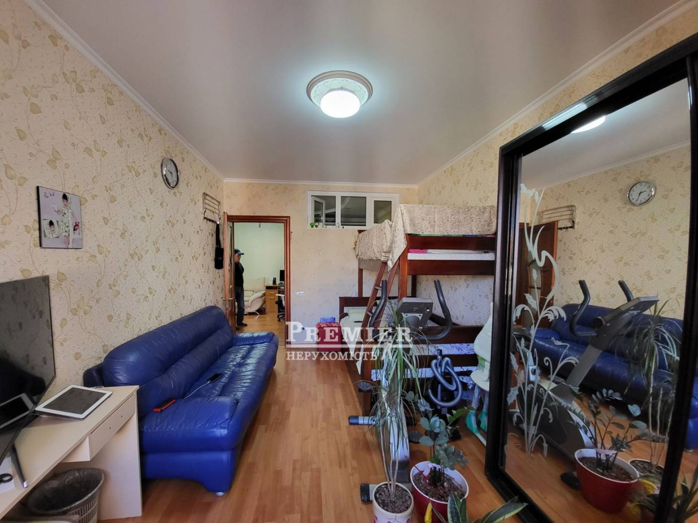 Продаж 2-кімнатної квартири 73 м², Старицкого вул.
