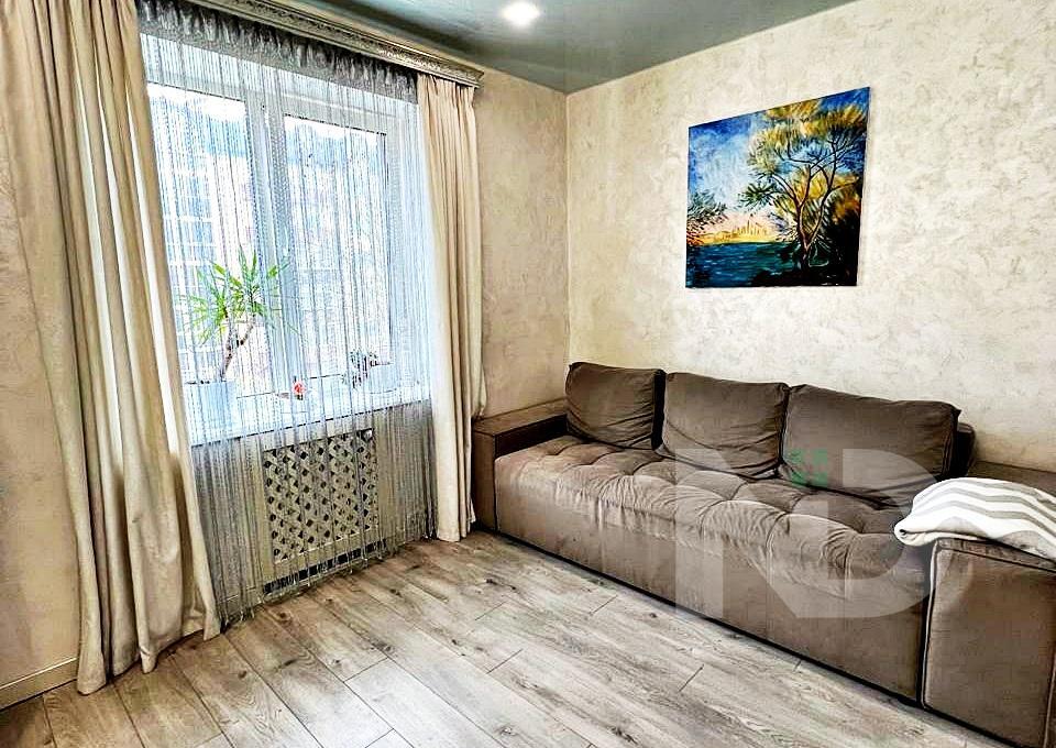 Продаж 2-кімнатної квартири 66.2 м², Мечнікова вул.