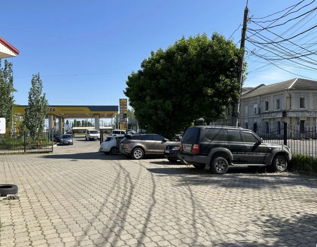 Оренда приміщення вільного призначення 700 м², Головатого Атамана вул.
