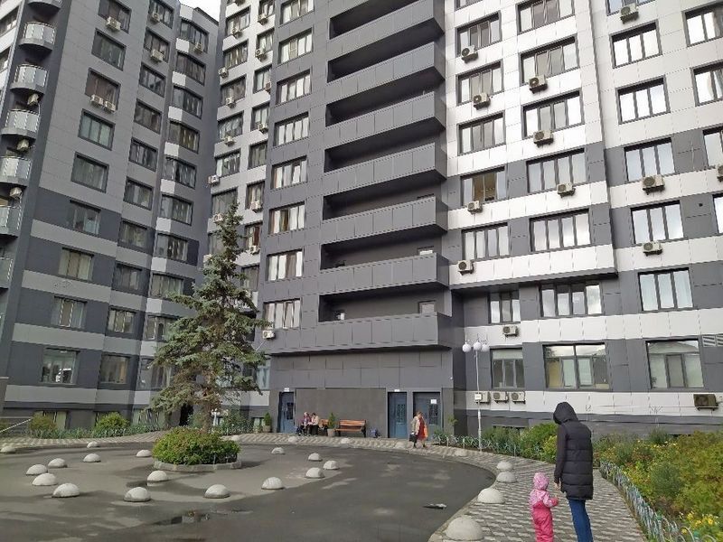 Продажа 2-комнатной квартиры 100 м², Завальная ул., 10В