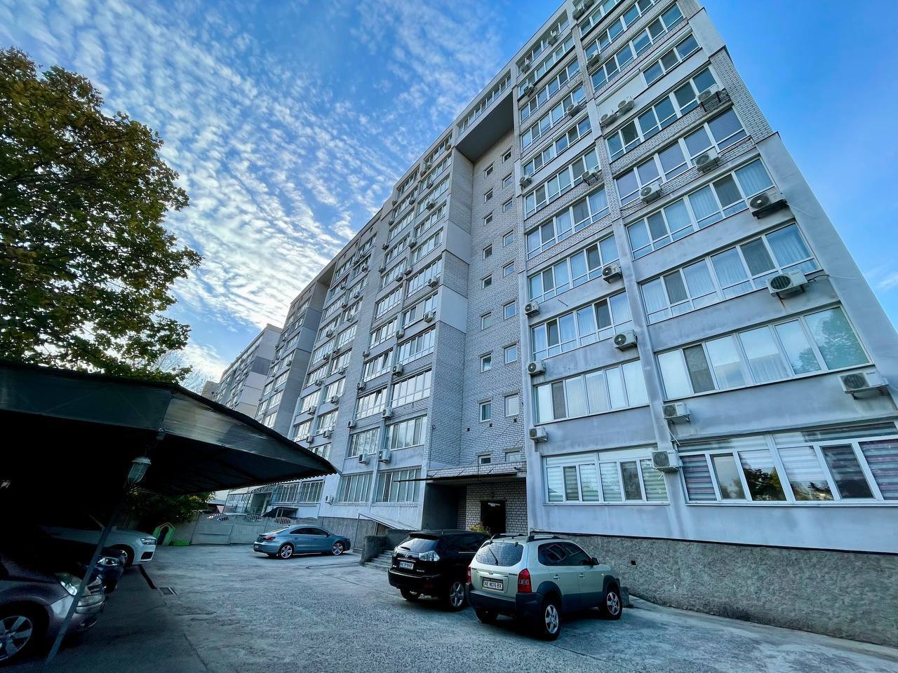 Продажа 1-комнатной квартиры 48 м², Любарского ул.