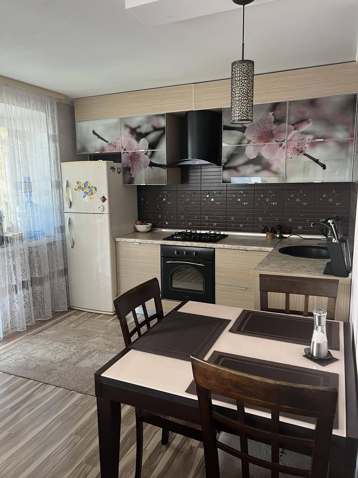 Продажа 3-комнатной квартиры 72 м²