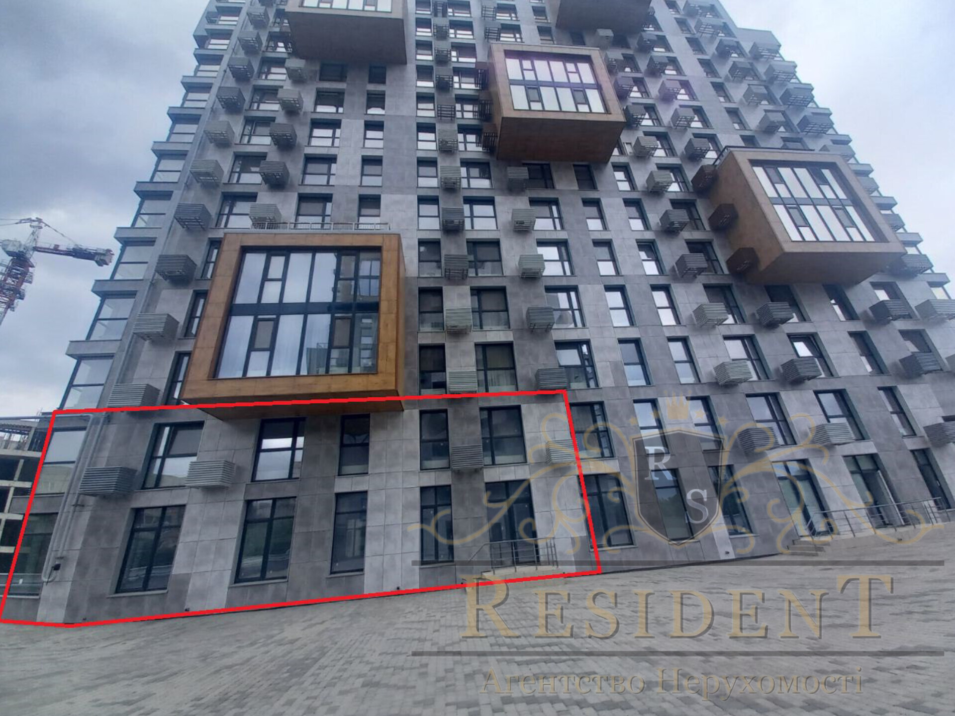 Продаж комерції 253 м², Набережна Перемоги вул., 112Д К1
