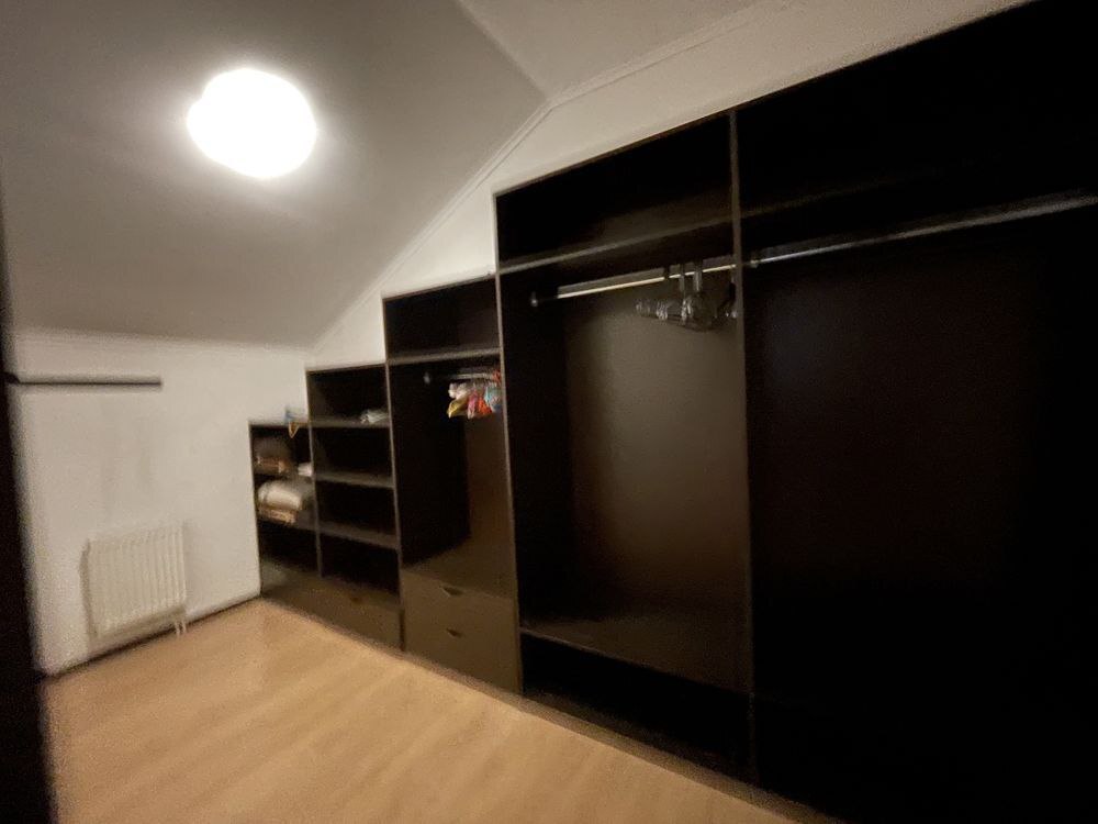 Оренда котеджу 220 м², Новорічна вул.