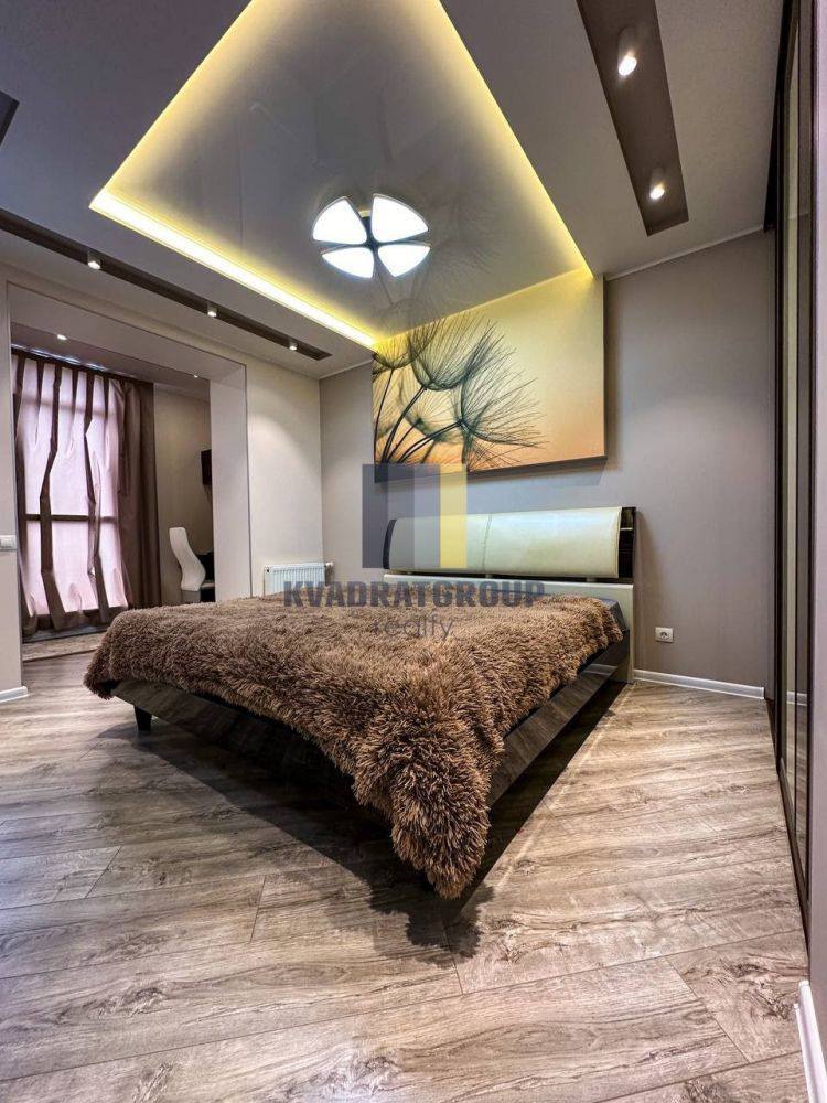 Продажа 3-комнатной квартиры 105 м², Запорожское шоссе