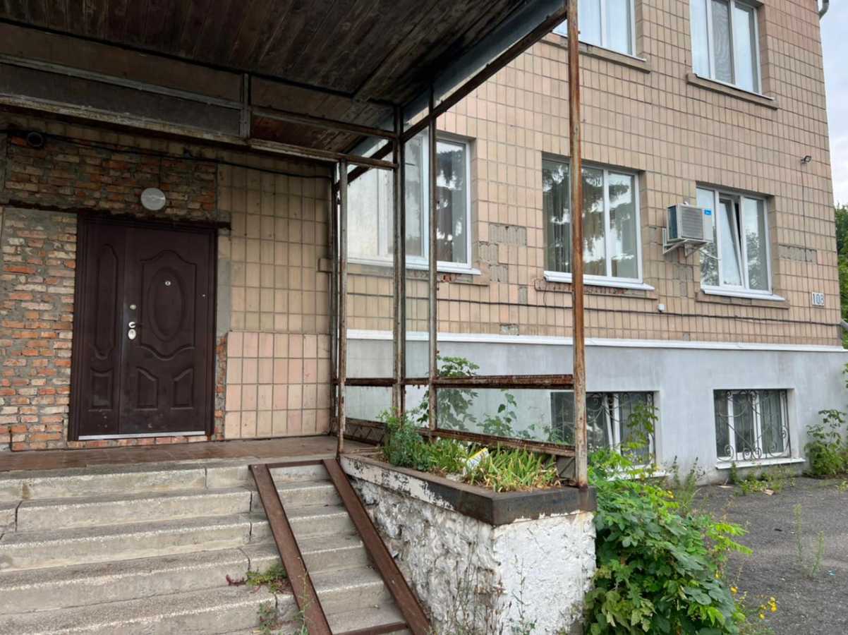 Продаж 2-кімнатної квартири 55.7 м², Слободская, 108а