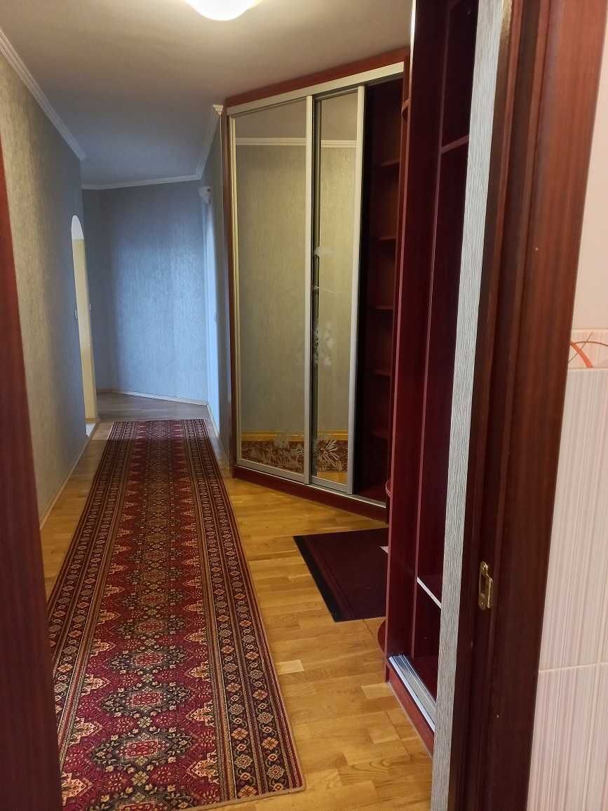Аренда 2-комнатной квартиры 75 м²