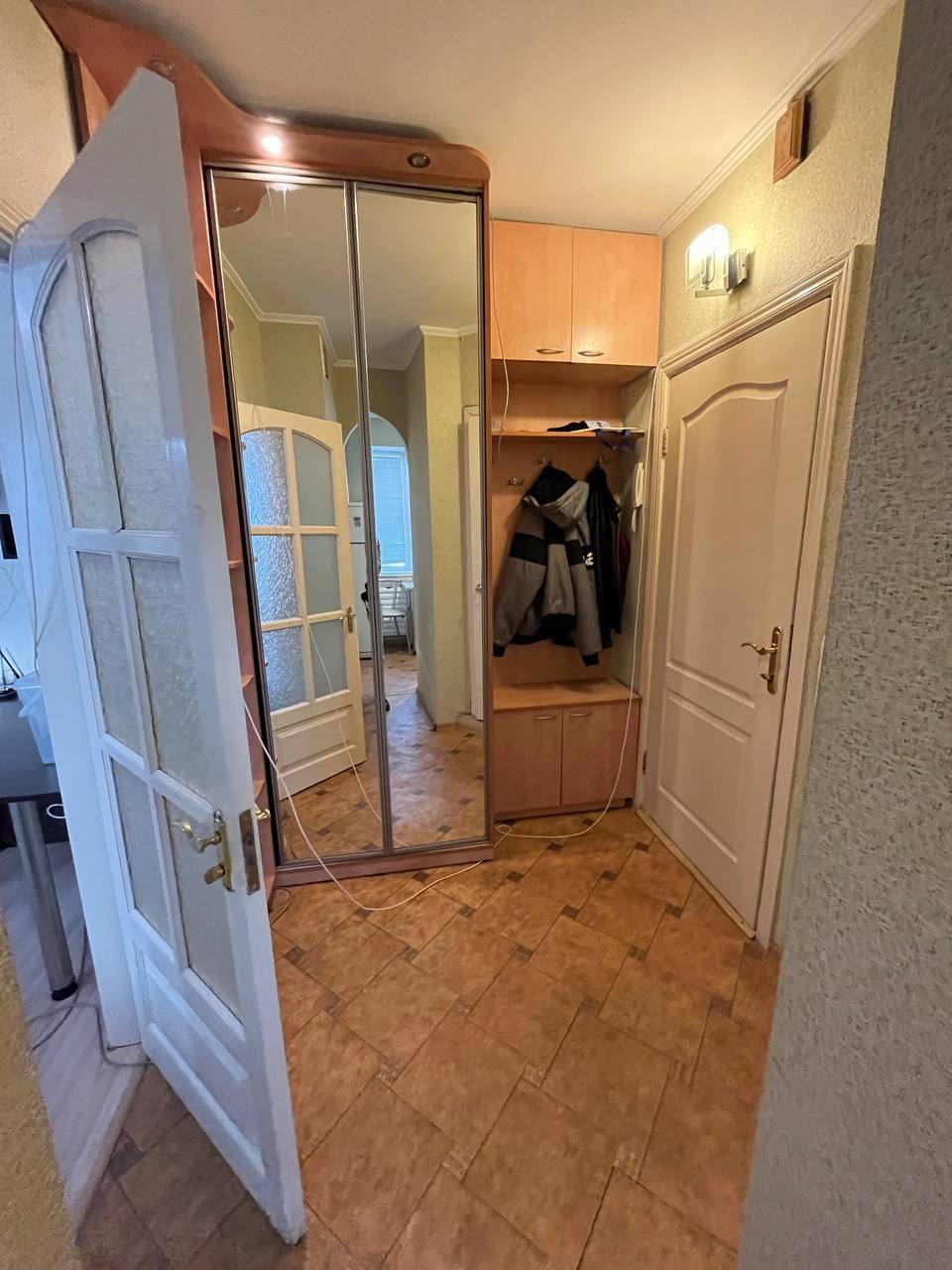 Продаж 1-кімнатної квартири 32 м², Оболонський просп., 21
