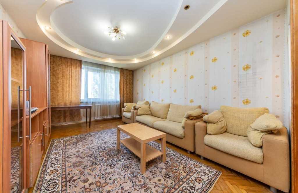 Продажа 3-комнатной квартиры 70 м², Бурмистенко ул., 12