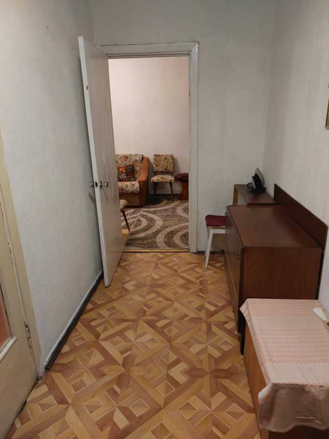 Продаж 2-кімнатної квартири 52 м², Петропавлівська вул., 15