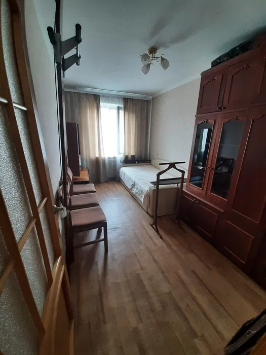 Оренда 2-кімнатної квартири 45 м², Набережна Перемоги вул., 3