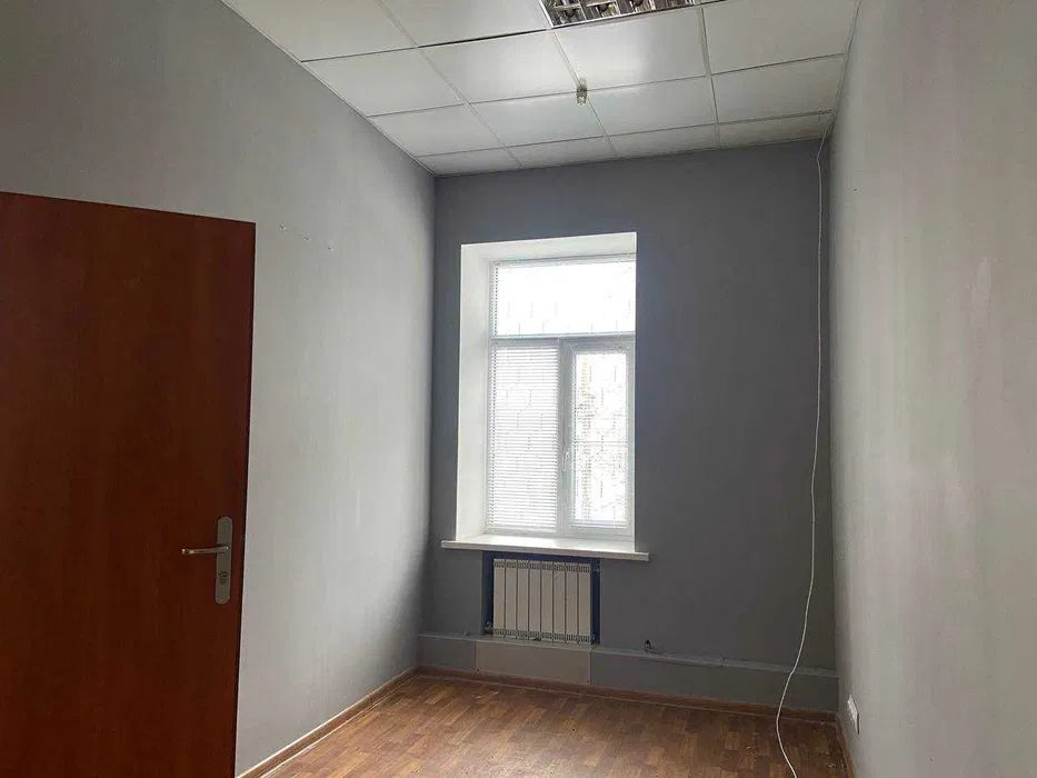 Аренда офиса 230 м², Академика Крымского ул., 4А