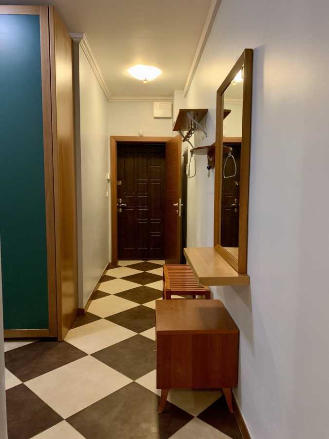 Продажа 4-комнатной квартиры 164 м², Суворова ул., 19А