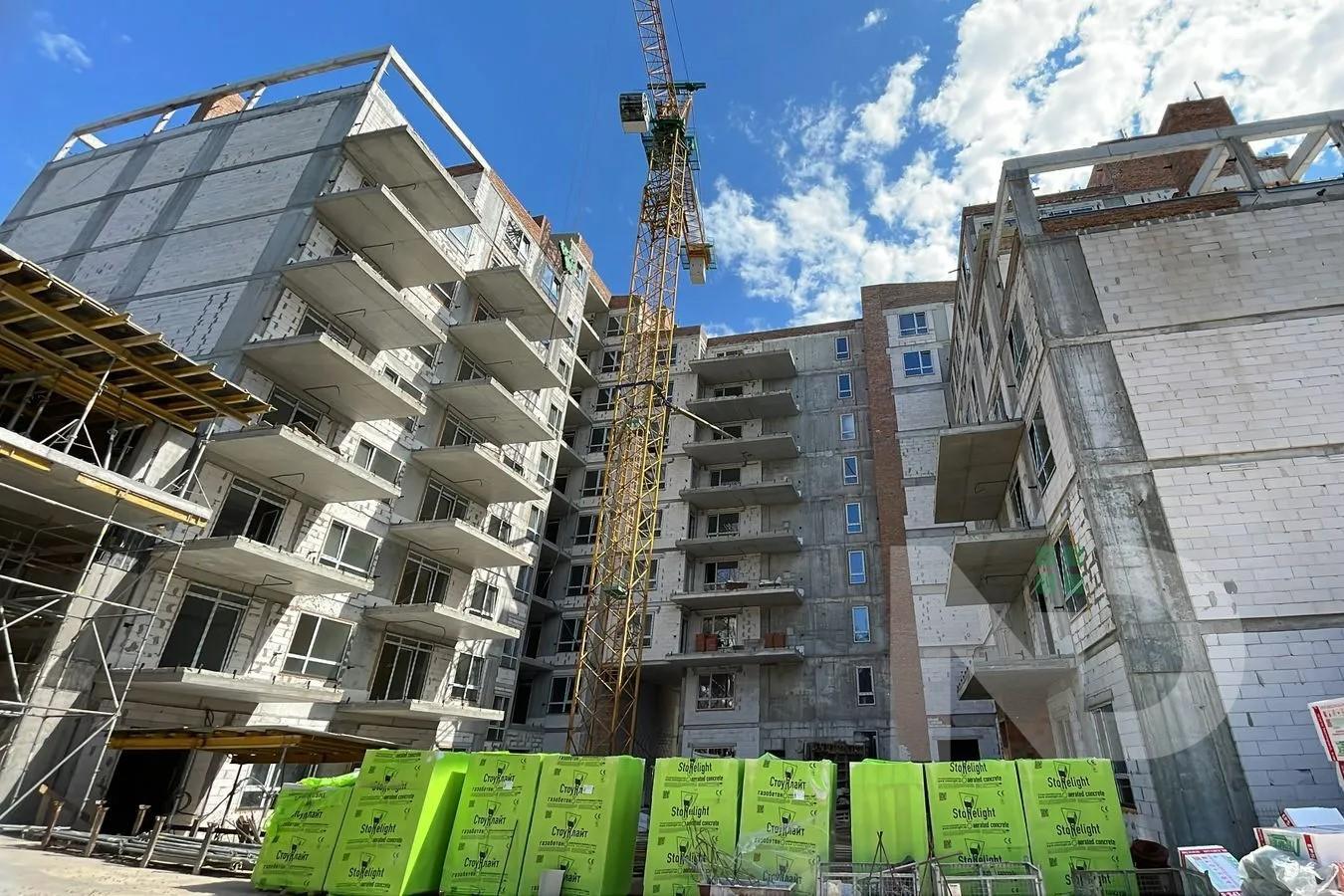 Продажа 3-комнатной квартиры 107.8 м², Украинская ул., 1Г