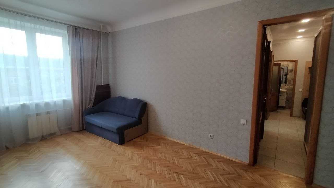Продаж 2-кімнатної квартири 54 м², Академіка Філатова вул., 10А