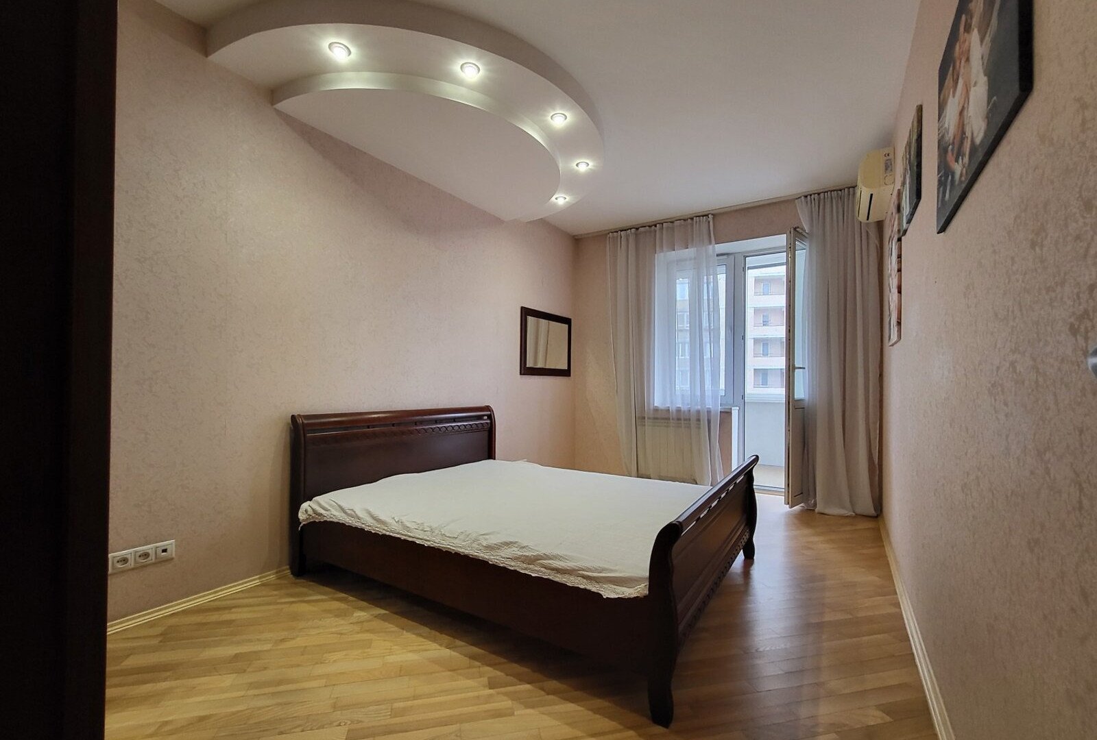 Аренда 3-комнатной квартиры 110 м²