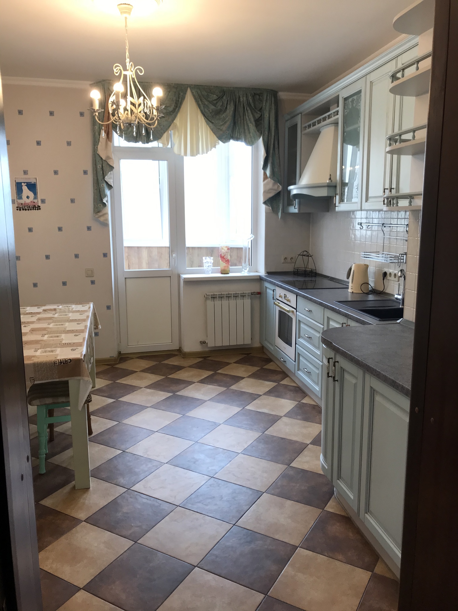 Продажа 3-комнатной квартиры 105 м², Днепровская наб., 23