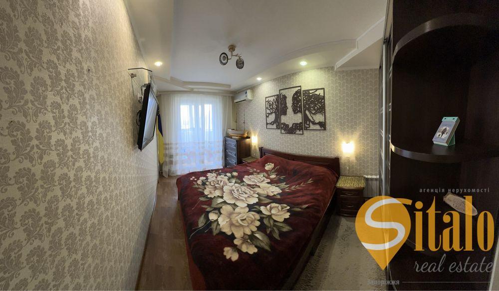 Продаж 3-кімнатної квартири 67.3 м², Узбекистанська вул.