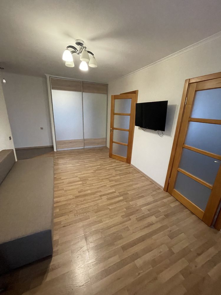 Продажа 3-комнатной квартиры 56 м²