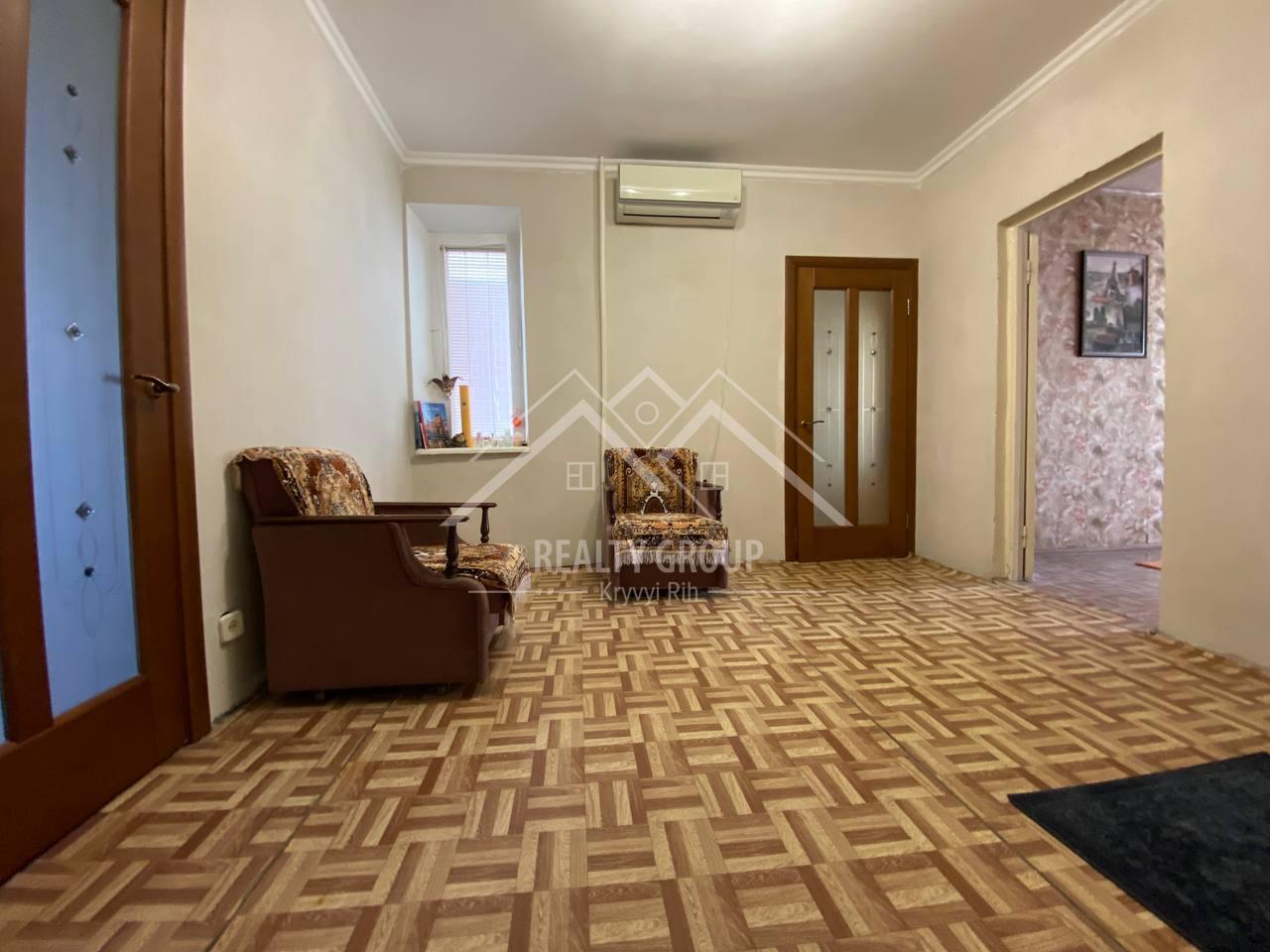 Продаж 4-кімнатної квартири 88.6 м², Саласюка вул.
