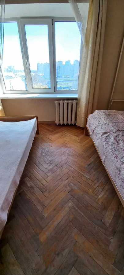 Продажа 2-комнатной квартиры 43 м², Валерия Лобановского просп., 196