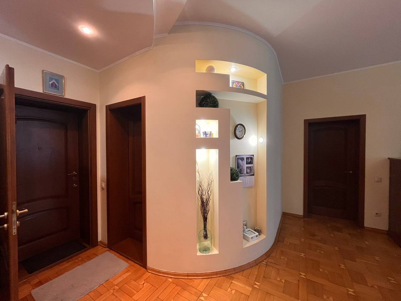 Продажа 2-комнатной квартиры 60 м², Европейская ул.