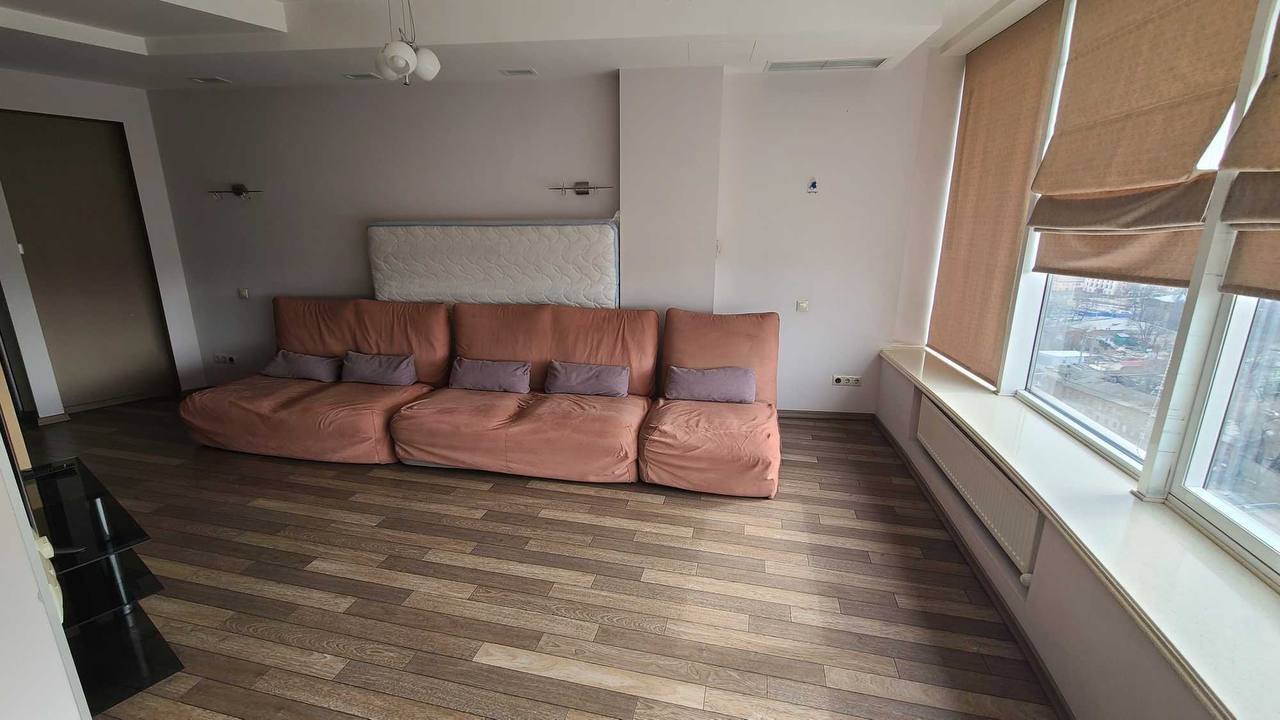 Продаж 2-кімнатної квартири 65 м², Європейська вул.