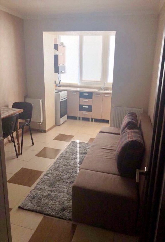 Продажа 1-комнатной квартиры 42 м², Пишоновская ул.