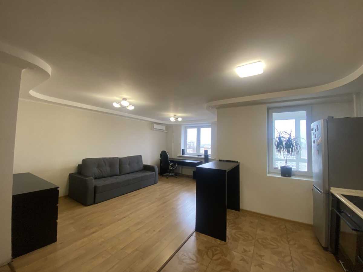 Продаж 1-кімнатної квартири 38.1 м², Перова бул., 56