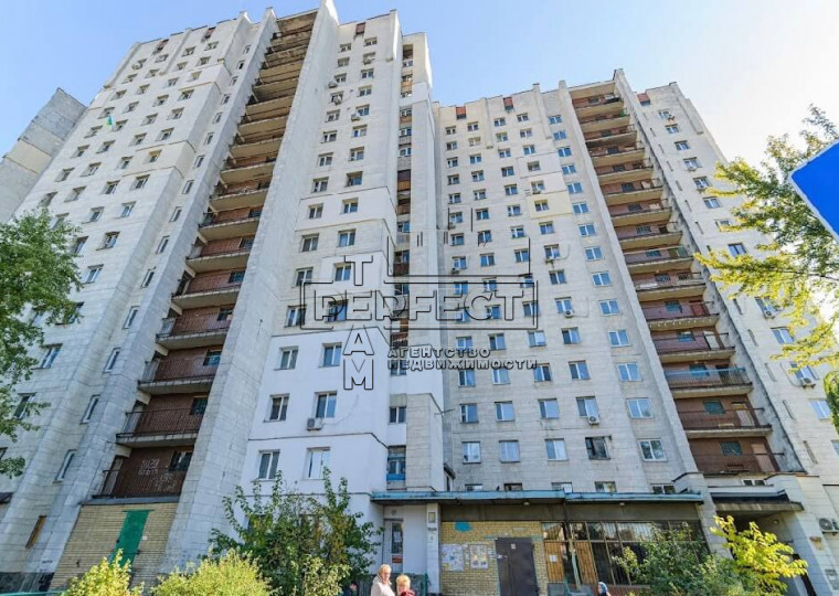 Продаж 1-кімнатної квартири 12 м², Азербайджанська вул., 8Б