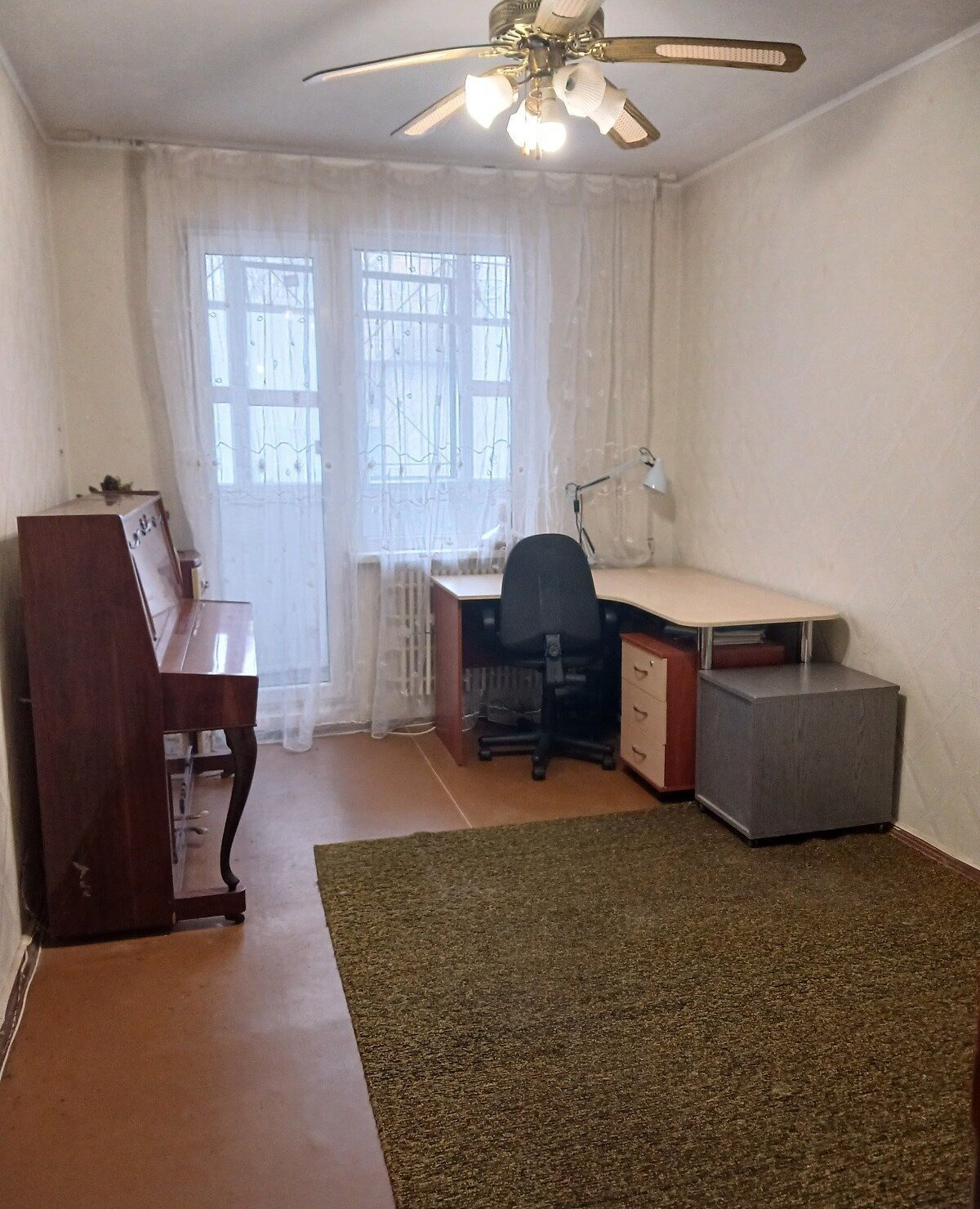 Продаж 3-кімнатної квартири 64 м²