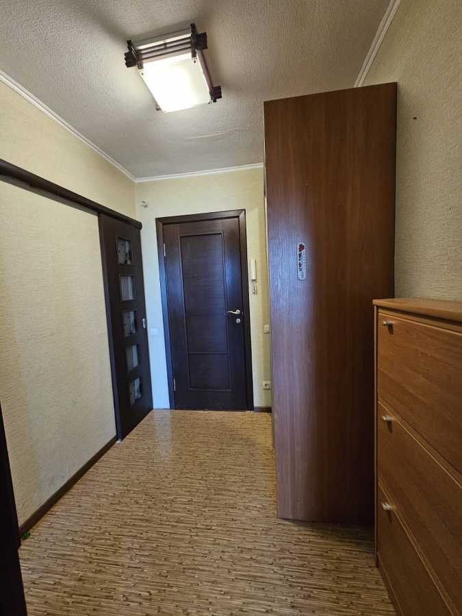 Продаж 1-кімнатної квартири 41 м², Тополь-2, 20