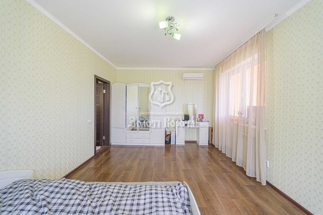 Продаж 2-кімнатної квартири 77.7 м², Юрія Кондратюка вул., 7
