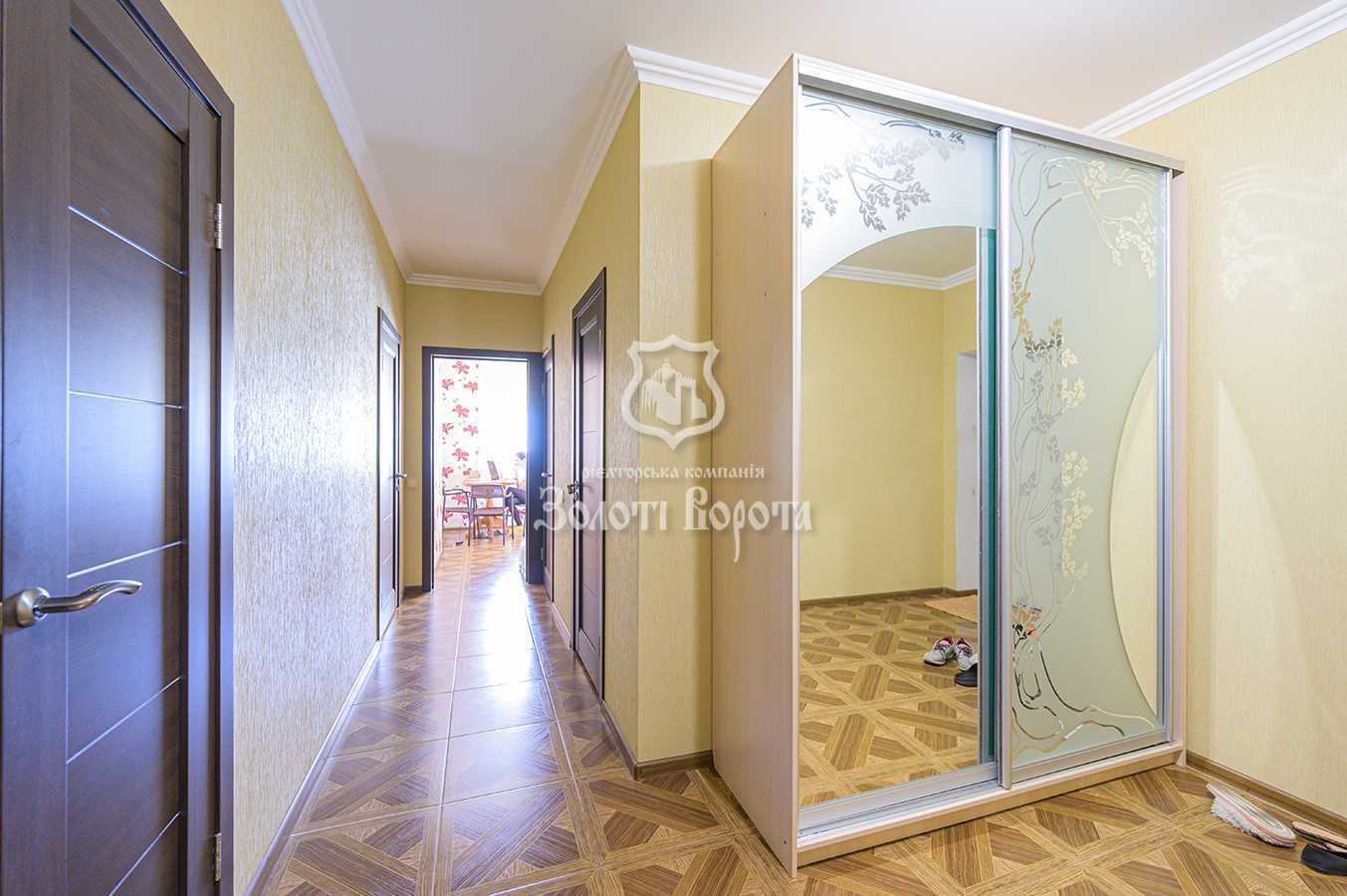 Продаж 2-кімнатної квартири 77.7 м², Юрія Кондратюка вул., 7