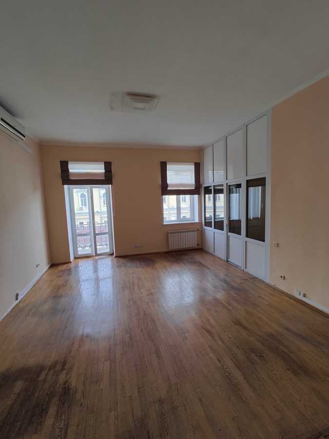 Аренда офиса 130 м², Пирогова ул., 4/26